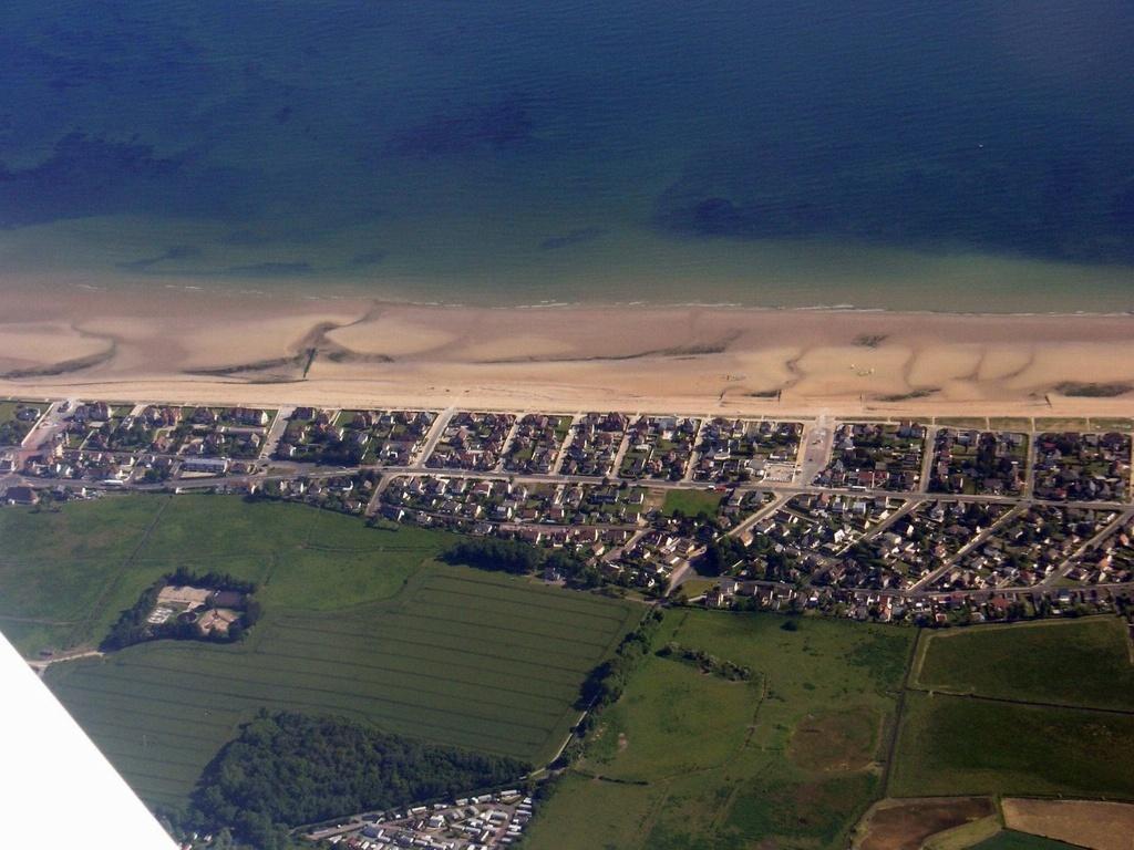 Bed and Breakfast Au Chti Normand Hermanville-sur-Mer Exterior foto